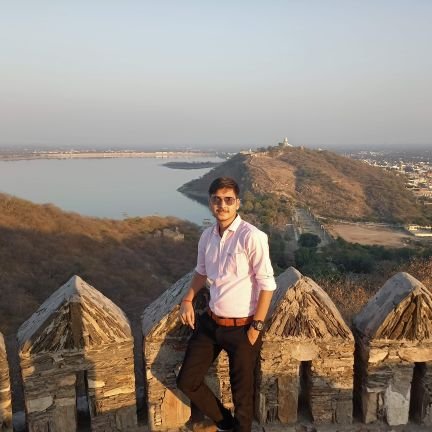 ChiragM49747094's profile picture. I am a Digital Entrepreneur helping people to earn money online through Affiliate marketing
Whatsapp me at 8290870569 to get started!