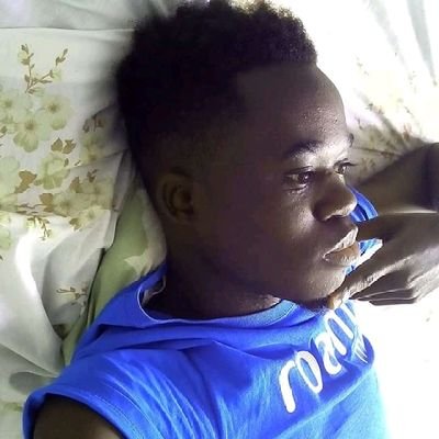 Robertthesecon3's profile picture. Plant breeder 
Man City Fan
Novel writer
Story teller