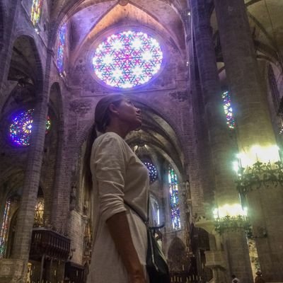 totonbuades's profile picture. Sólo estaba mirando, gracia🐍. Vivat libertate! 🟨⬛️