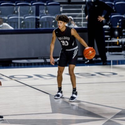 6’4▪️PG▪️ 2021▪️Heights High School ▪️4-Yr. Letterman▪️Top 70 by OTR in Houston▪️1st-Team All-District