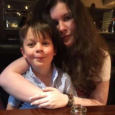 moorsy_bee's profile picture. Was @moorsybee until password problems when I got my new phone . Massive Brentford FC fan, up the Bees