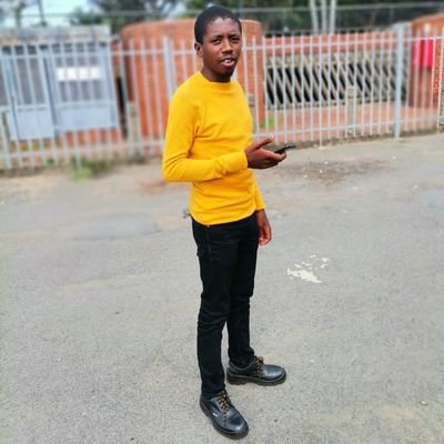 usos_711's profile picture. Industrial engineer