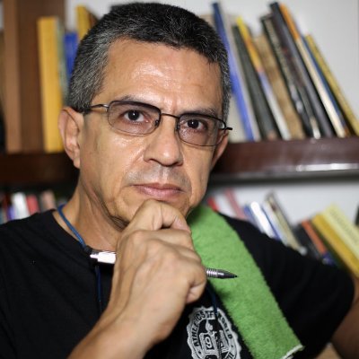 Defiendo la vida, la paz, la tolerancia, la democracia, la justicia social. Luché 30 años en las FARC por eso. Ahora medito y escribo, soy militante de Comunes.