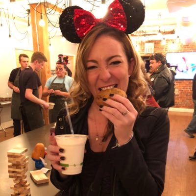 ErinMella's profile picture. 