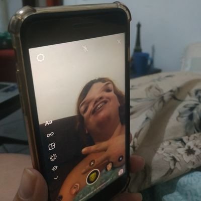 Tentando fazer piada com a minha vida. Daria um livro ou um funk. 🤪