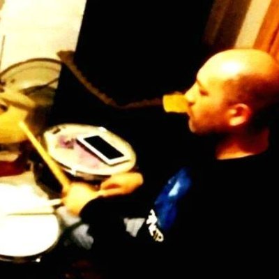 claudio_hs's profile picture. 