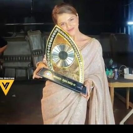 rubina100000000's profile picture. I am here just for rubina dilaik
