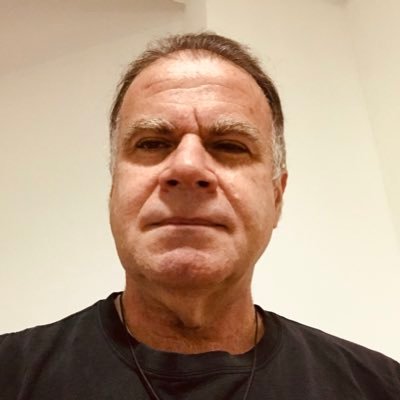 Tinobadra's profile picture. Gran osadía: ser  feliz teniendo los más desgarradores obstáculos.