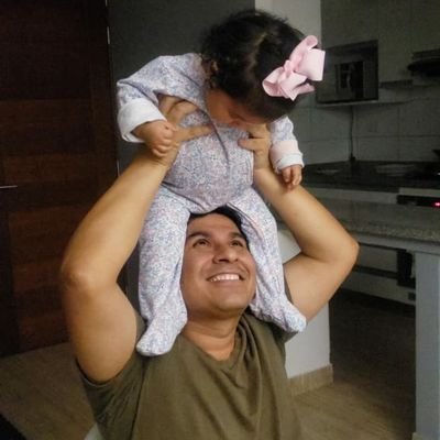 cjimenof's profile picture. 