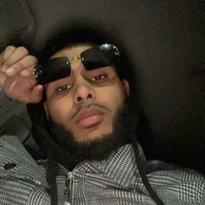 talhamullaa's profile picture. observe, take notes & mindset.