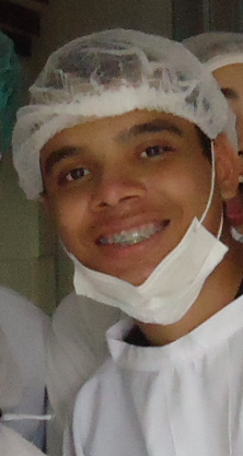 Um Brasileiro Apaixonado por Vidas, que está concluindo mais uns dos seus Sonhos e Um Pequeno Seguidor de Jesus