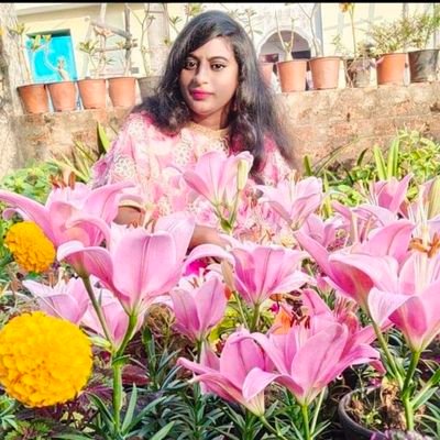 pretty_priyu's profile picture. Grower of organic vegetables, sustainability,low budget farming, cooking, travelling, singing and inspiring people to grow own food, pet lover, plant lady
