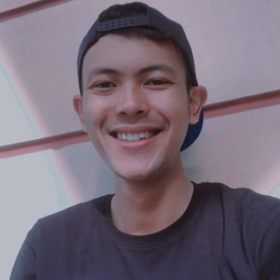 wyIIie's profile picture. || Towards infinity and beyond || You cannot have a rainbow without having a rain ||