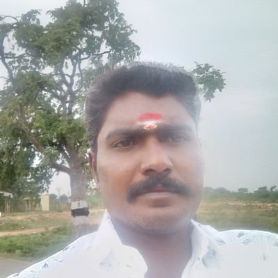 selvaku14950070's profile picture. construction worker