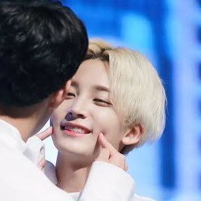 00 🔰 💎👼 ゆるおた @pledis_17 黒髪短髪は世界を救う 📸 https://t.co/uz6PLJywNK 🛍https://t.co/jW2OSGPLYs