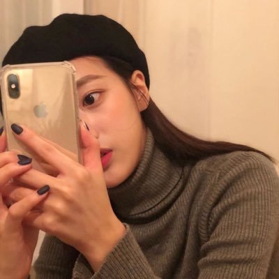 OVX3018eHPyrUpB's profile picture. 