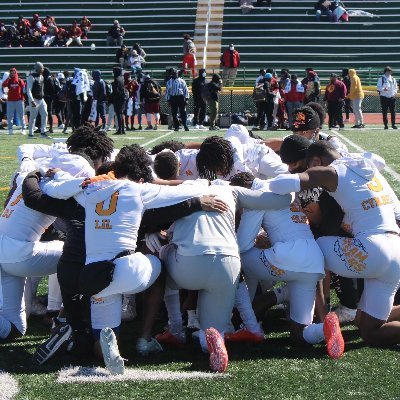Dream Chasers Elite 7v7 is a traveling football organization based out of Southern Md.