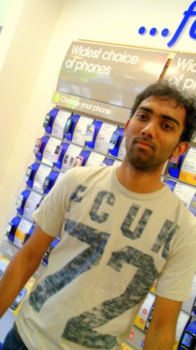 vamshireddy141's profile picture. 