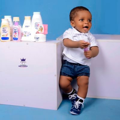 azoduntan's profile picture. First in the family of six. So much in love with teaching. God fearing. A Christian with Islamic background.