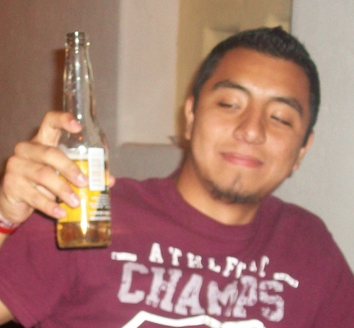 JorgeZam0ra's profile picture. When life gives you a hundred reasons to cry, show life that you have a thousand reasons to smile