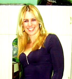 Uma leonina gremista. Curso matemática, assessora do deputado estadual @mikibreier , apaixonada pela causa da juventude!