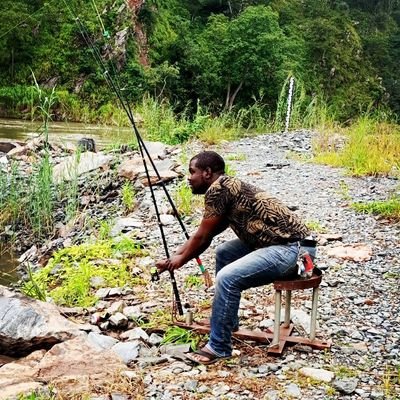 Robertchisi02's profile picture. 