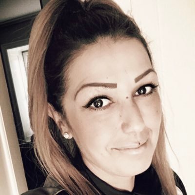 anne27726669's profile picture. 