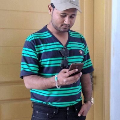 HyderSaadat's profile picture. PTI Tiger, Astro Physicist,