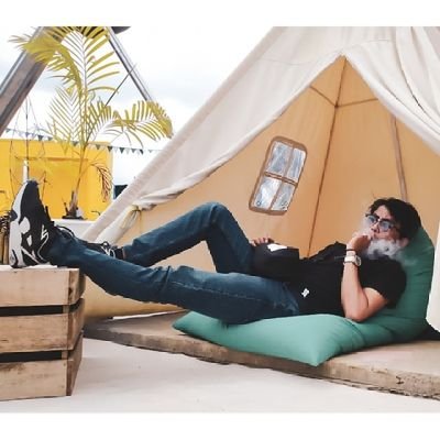 RifaldiAshry's profile picture. tidak selamanya DIAM itu emas.