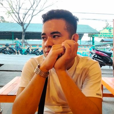 jhapetpogi's profile picture. 