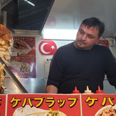 レオ ストリート キッチン