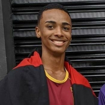 AlipioVinicius's profile picture. @iae_ester