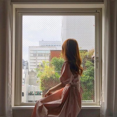 2人の子持ち💖
離婚後、パートを掛け持ちするも生活苦...(´•ω•̥`)⇒今の現状を変えたいと思い、ネットビジネスに出会う⇒3ヵ月で月収100万円達成💗
時間とお金が自由になって幸せな毎日に✨
わたしのように現状を変えたいと思っている人を無料でサポートしてます✨
無言フォロー失礼します🙇♀️