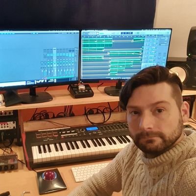 Northern Sound Designer and composer amongst other things. 1/2 of @studiosrusty