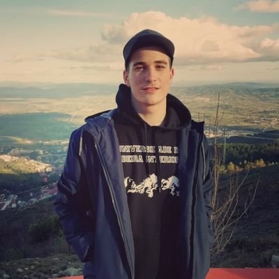 18y
Filho de Deus
Deus no 🎮
Vim espalhar a palavra do Senhor