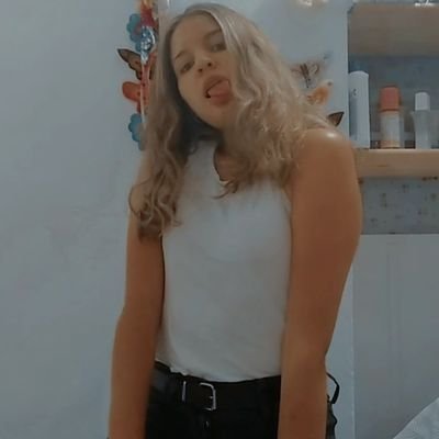 soficuello017's profile picture. De solo vivir se trata mi vida. ♪