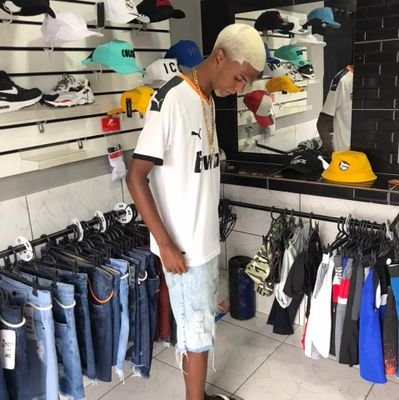 @TrP_Australia
sdds eterna MC marlin 😭
tt oficial @eterno_marlin