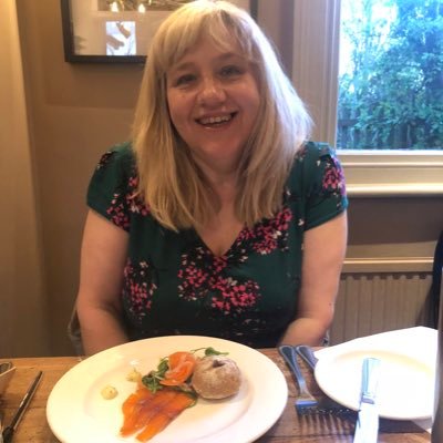 Nottingham food and drink writer/Life Writer @Nottslive @derbyshire_live and @Lincslive. Contact me at   lynette.pinchess@reachplc.com