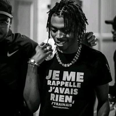 koba_lad_famile's profile picture. 