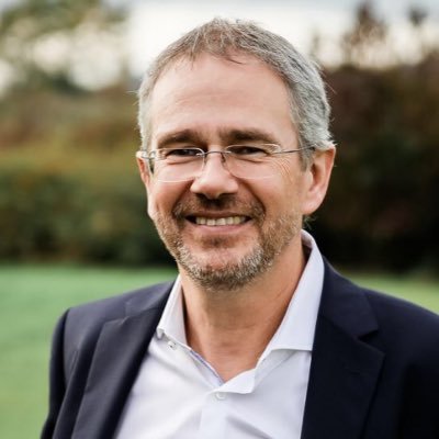 CEO @VadeSecure (Email threat detection), founder @Cloud_Scalair (Cloud service provider) & @OpenIO (App aware Software Defined Storage). #FrenchTech @Hexatrust