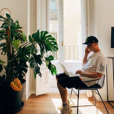 nialljohara's profile picture. Graphic designer. Founder @nohastudio