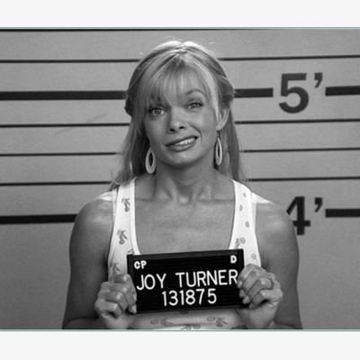 beiss's profile picture. ⚖️ 
Welcome to the Jungle