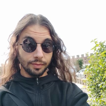 Moxobd's profile picture. 