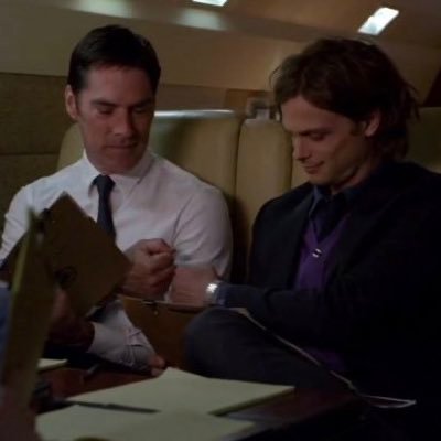 mayzros's profile picture. call me america because i run on dunkin