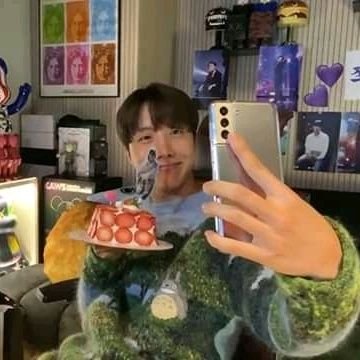 Hola Soy Army❤✨ Mi Bias es Jinxd❤