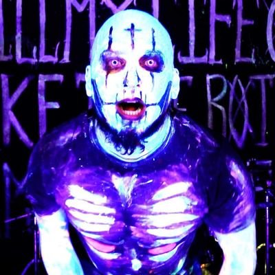 Vocalist for In The Aftermath and Ventric.
https://:https://t.co/9urIXkKLs6
https://:https://t.co/dzhW400mAL
https://t.co/C8coxOCf4o