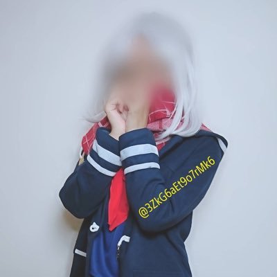 コスプレとエロい事が好きなコスプレイヤー。今後はモザイク、スタンプ多めで皆さんへのオカズを投稿していきたいと思います。PayPay ID(itii_94) 動画の保存は使用目的に関わらず禁止（配布物を除く）