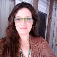 Erin Rounds - @erinroundsbooks Twitter Profile Photo