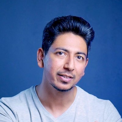 4RAYSTECH's profile picture. Reviewing The Future🌍