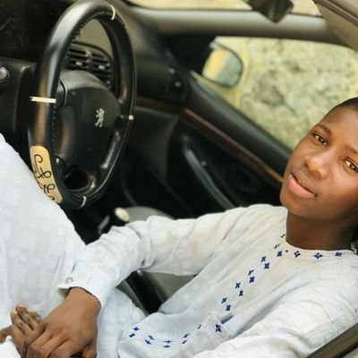 abduoll_aleeyou's profile picture. i hustled everyday just to live good life
